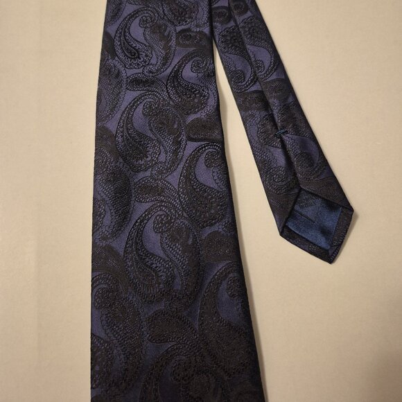 Brioni SilK Italian Made Tie - Picture 1 of 4